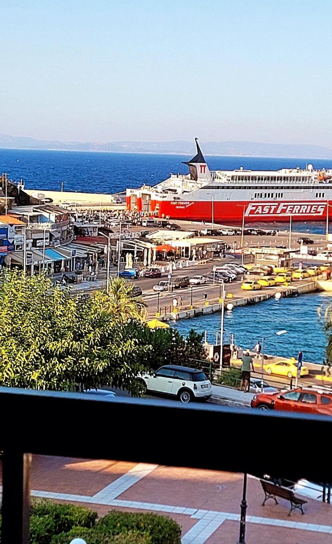 Blue Horizon Gem On The Port Apartment Rafina  Exterior photo